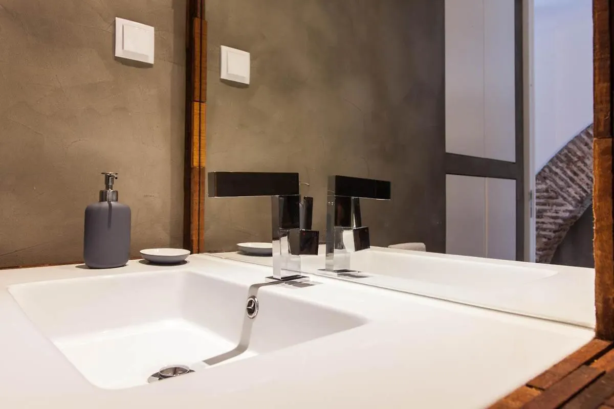 Old Stables Chiado - 1 Bedroom In The Red Heart Of Lissabon 0*,  Portugal