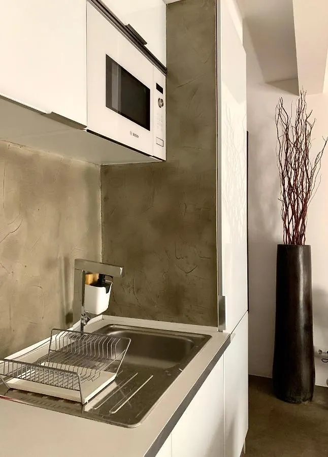 Old Stables Chiado - 1 Bedroom In The Red Heart Of Lisboa 0*,